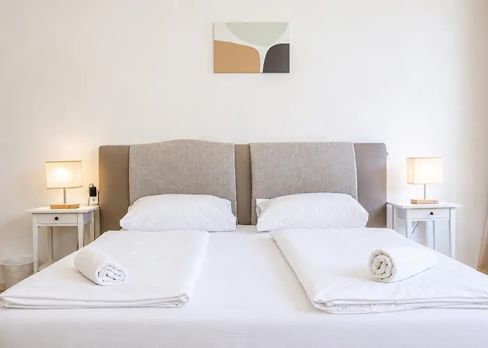 דירה Beautiful 1br Retreat Close To Wiener Stadthalle וינה