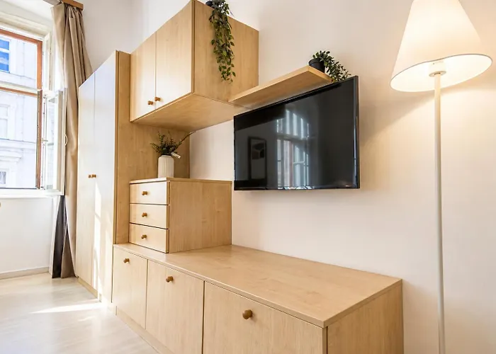 Beautiful 1br Retreat Close To Wiener Stadthalle וינה